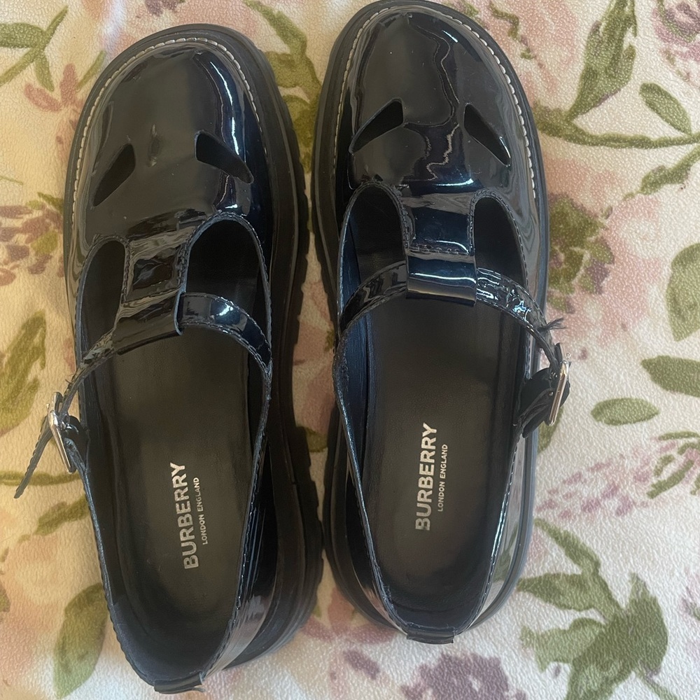 Chunky Burberry Mary Janes